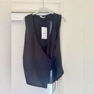 Lightweight Black Sleeveless Wrap Top